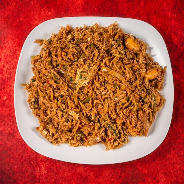 Schezwan Veg Noodles / Rice.